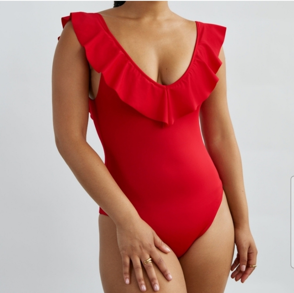 WILFRED Red Danette Bodysuit Thong cut Ribbed Ruffle Double v-neck XS Aritzia